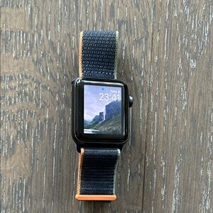 Apple Watch Series 3 – 38mm – GPS Only – Watch + Band - No Charger